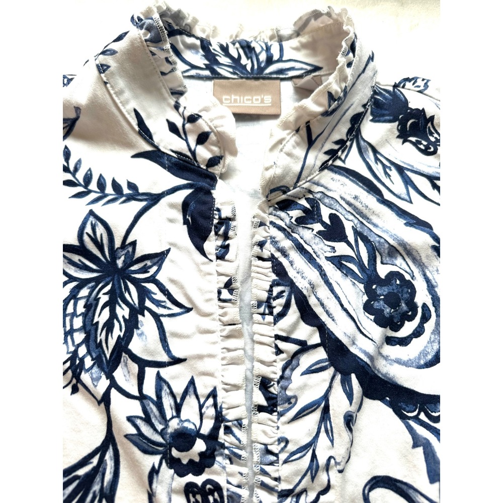 Chico's Cotton Paisley Jacket Blazer Size 1 (M) Blue White Coastal Quiet Luxury - Picture 10 of 10